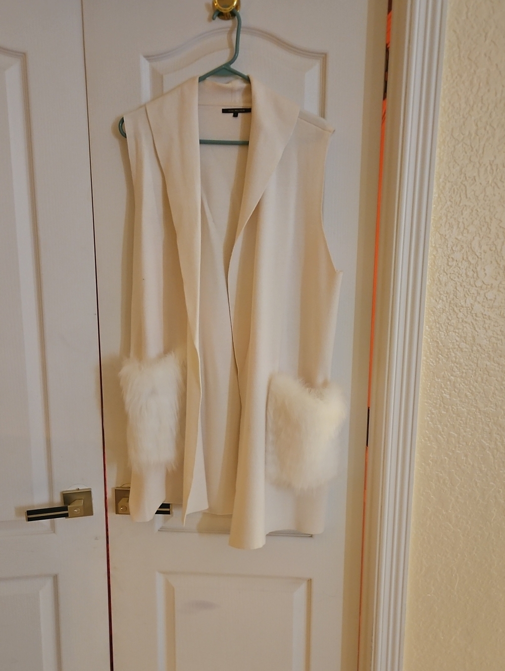 Kobi Halperin Cream Sleeveless Coat with Fur Pockets